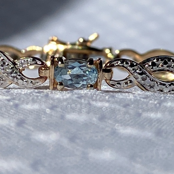 Sterling Silver 925 Two Tone Blue Topaz Gemstone Bracelet Size 7.25 - Picture 4 of 14